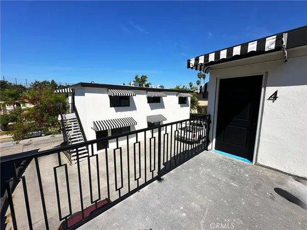 $3,300 | 730 Via Altamira, Unit 1, Montebello, CA 90640