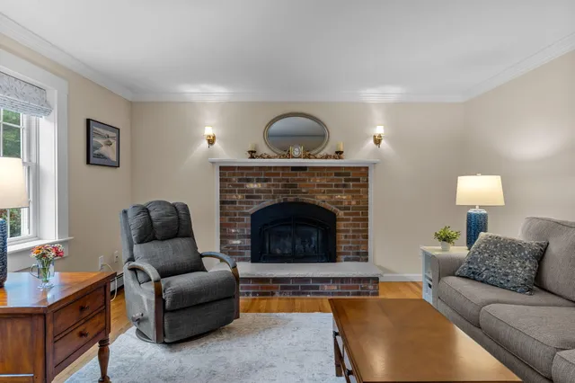 $842,500 | 97 Roosevelt Road, Cotuit, MA 02635