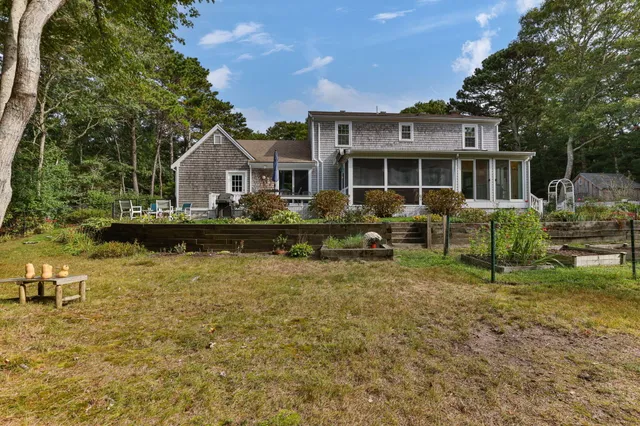$842,500 | 97 Roosevelt Road, Cotuit, MA 02635