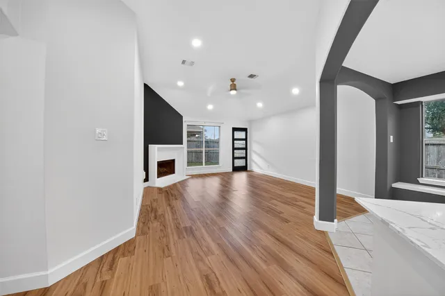 $1,990 | 17002 Analisa Circle, Houston, TX 77084