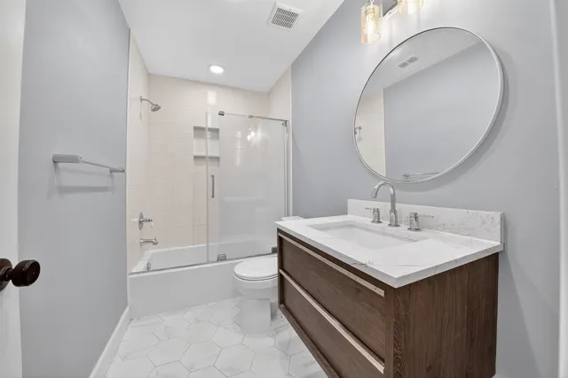 $1,990 | 17002 Analisa Circle, Houston, TX 77084