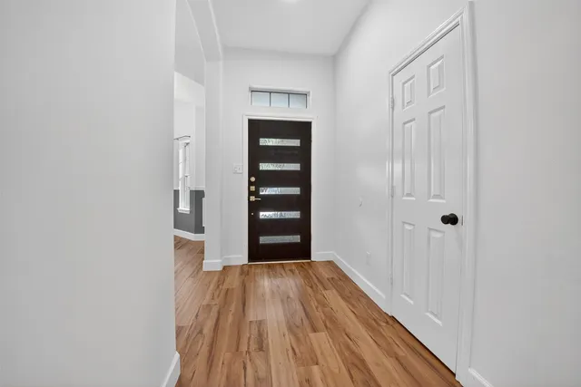 $1,990 | 17002 Analisa Circle, Houston, TX 77084