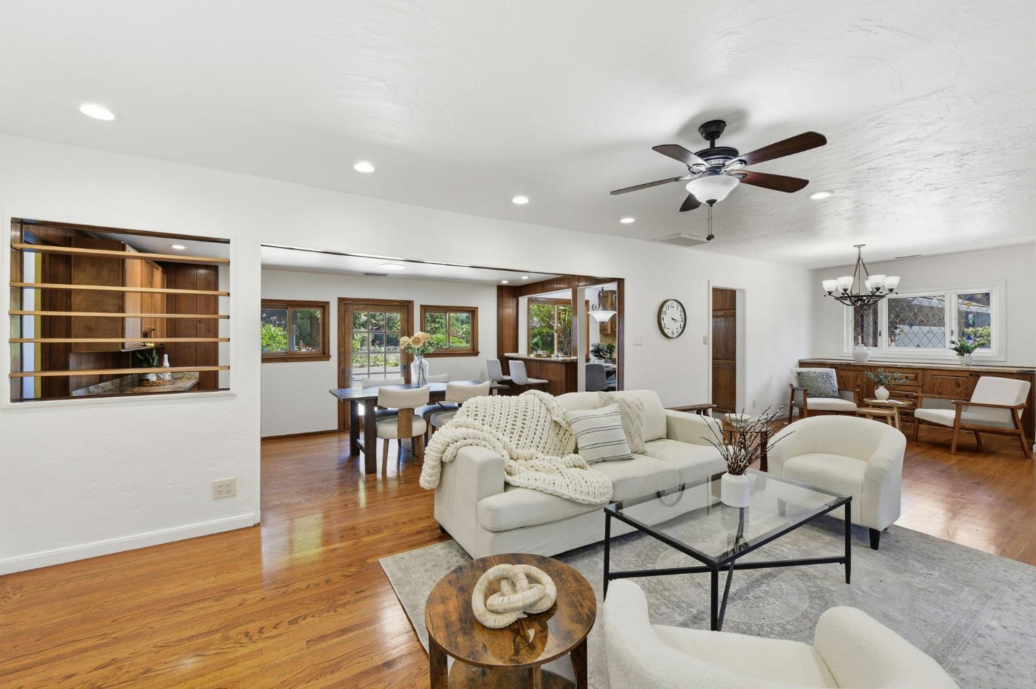 3012 Root Avenue Carmichael, CA 95608 - Photo 11 of 76