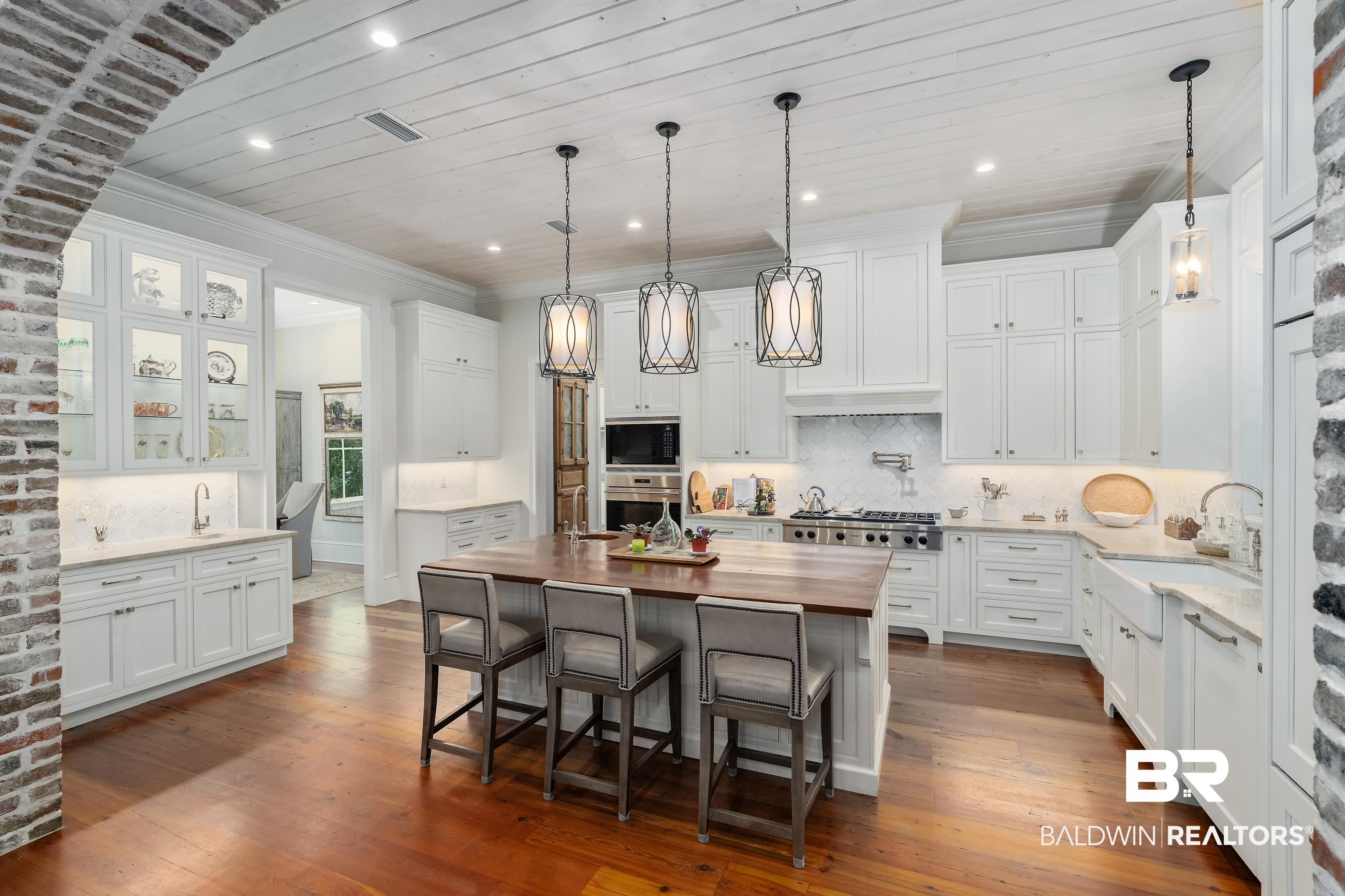 23800 Main Street Fairhope, AL 36532 - Photo 11 of 51 Kitchen