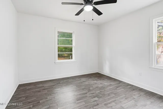 $99,900 | 215 Windsor Drive, Jackson, MS 39209