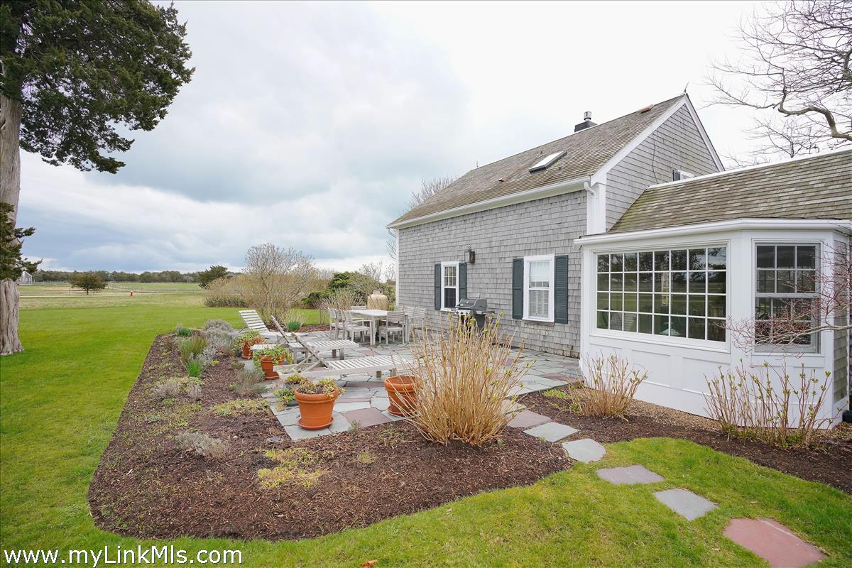 31 Butler's Cove Road Edgartown, MA 02539 - Photo 18 of 24