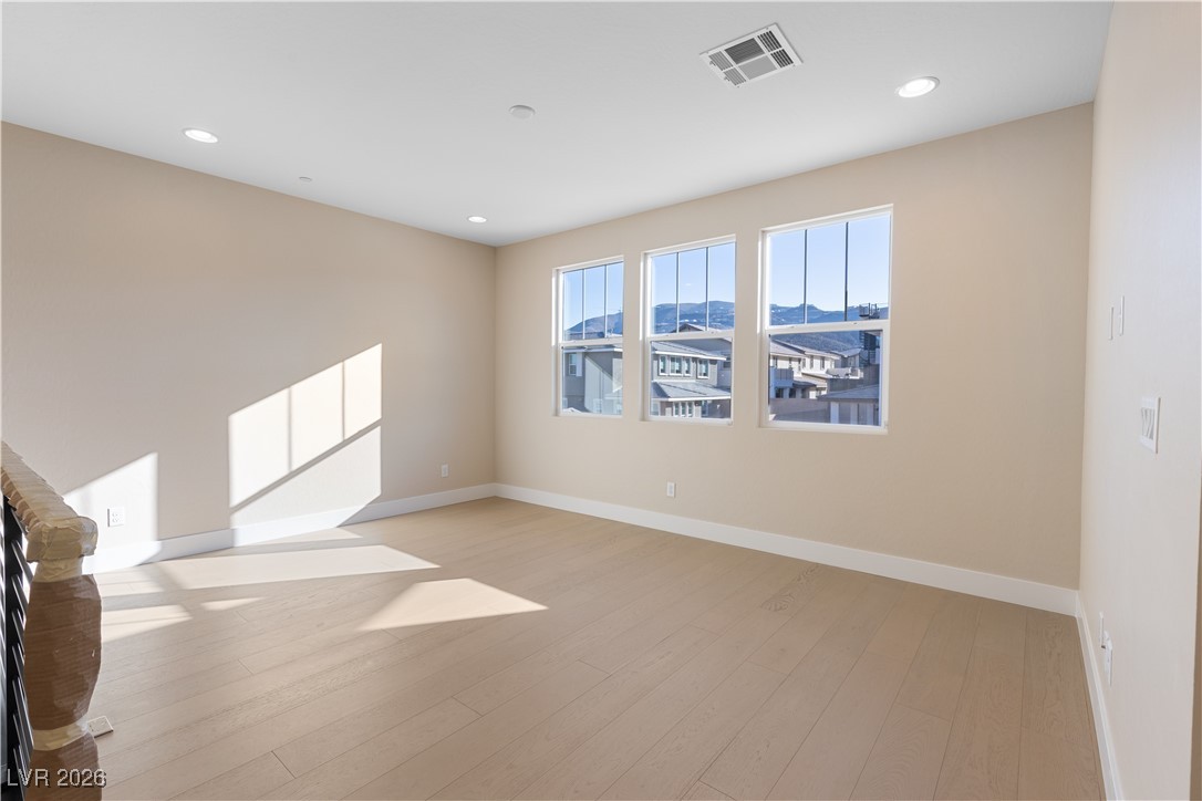 1168 Viento View Avenue Henderson, NV 89012 - Photo 17 of 33
