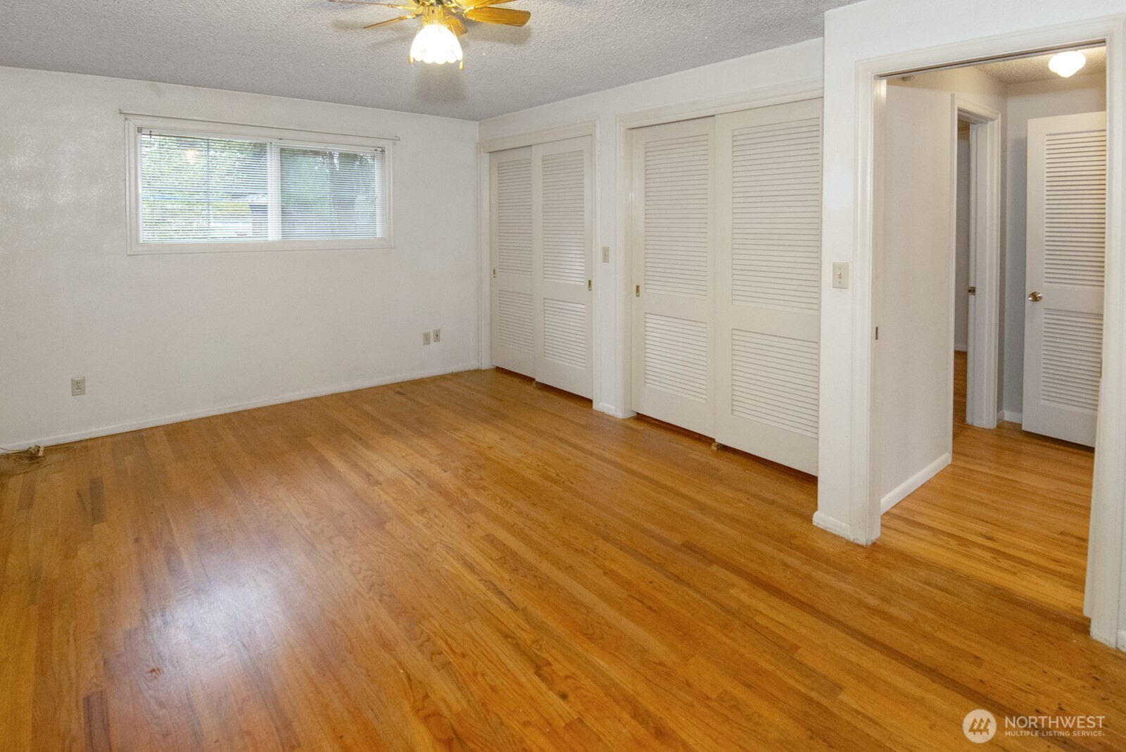 9318 Hipkins Road Southwest Lakewood, WA 98498 - Photo 20 of 31