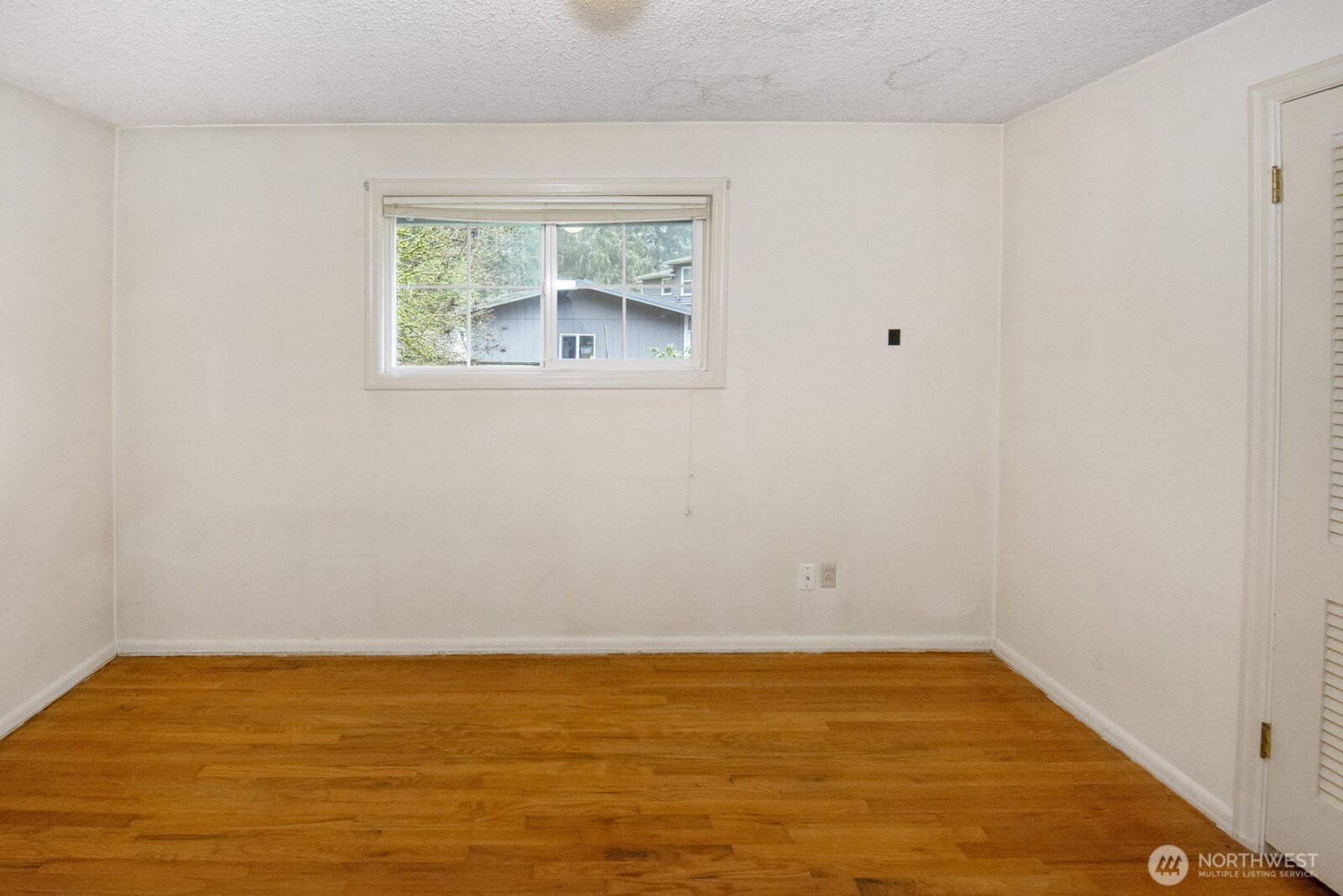 9318 Hipkins Road Southwest Lakewood, WA 98498 - Photo 22 of 31