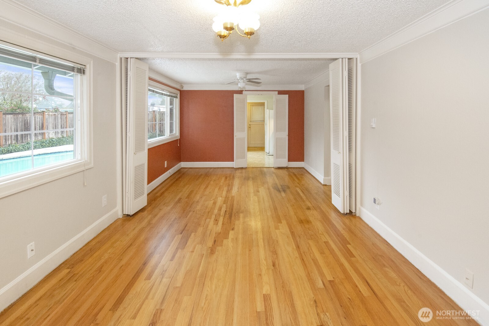 9318 Hipkins Road Southwest Lakewood, WA 98498 - Photo 9 of 31