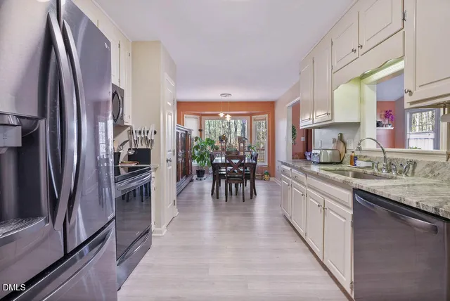 $419,900 | 6701 Westborough Drive, Raleigh, NC 27612