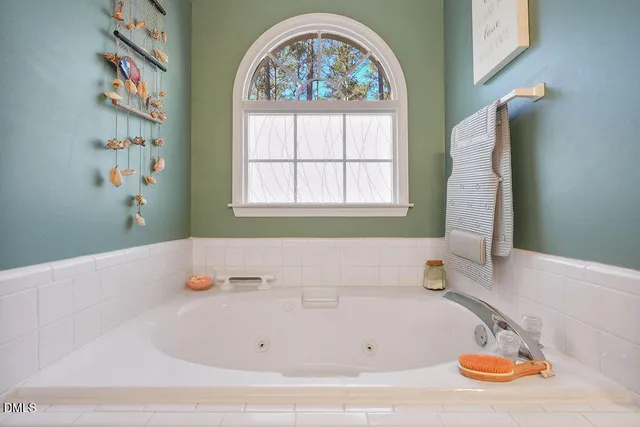 $419,900 | 6701 Westborough Drive, Raleigh, NC 27612