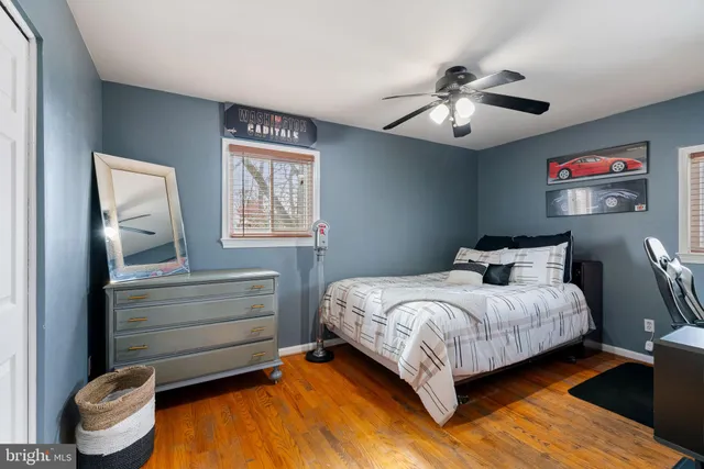 $869,900 | 6102 Sherborn Lane, Springfield, VA 22152