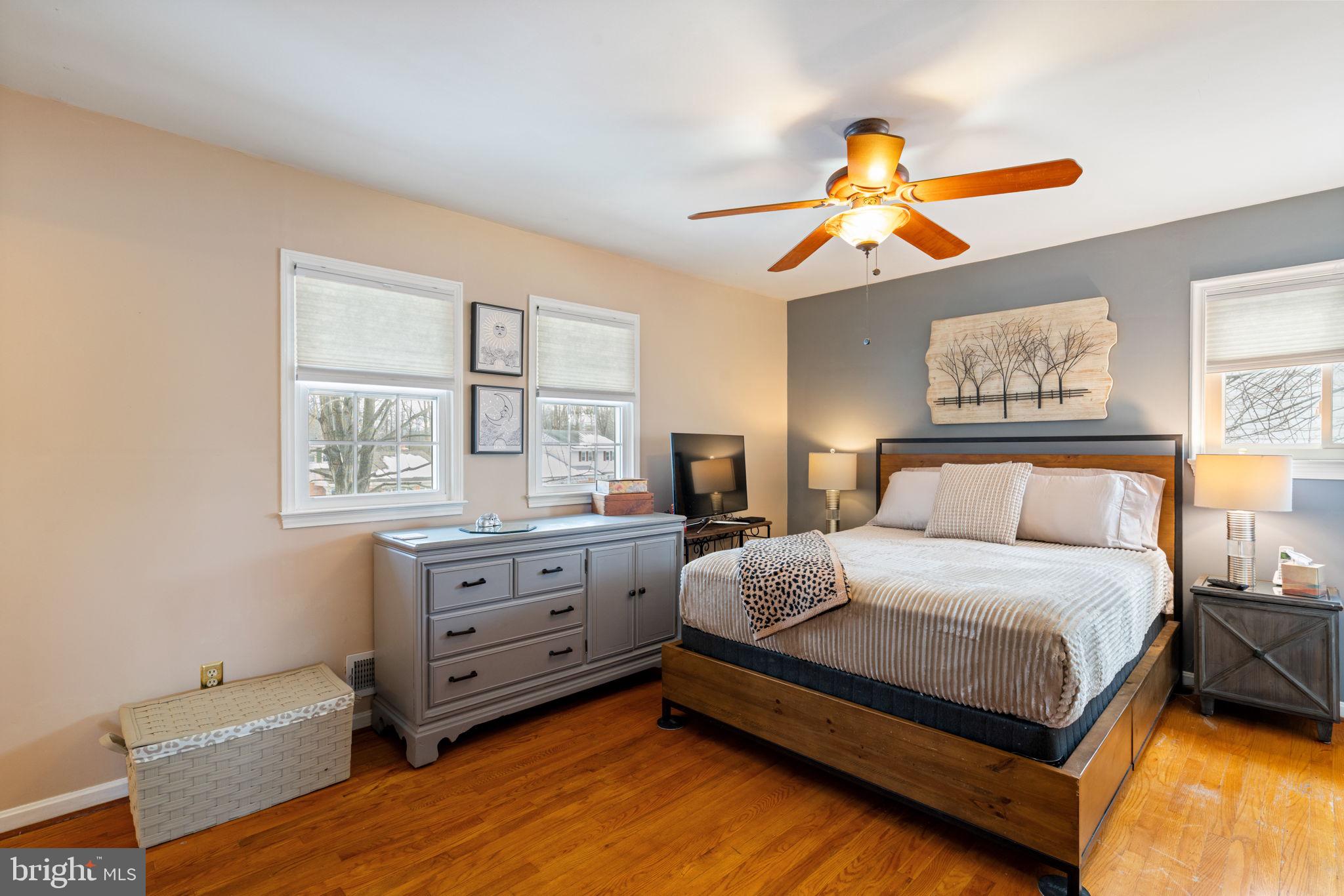 6102 Sherborn Lane Springfield, VA 22152 - Photo 30 of 51 a bedroom with a bed and a window