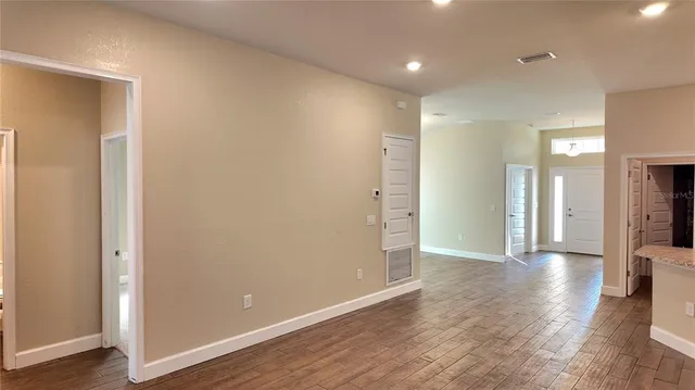 a view of an empty walk in closet