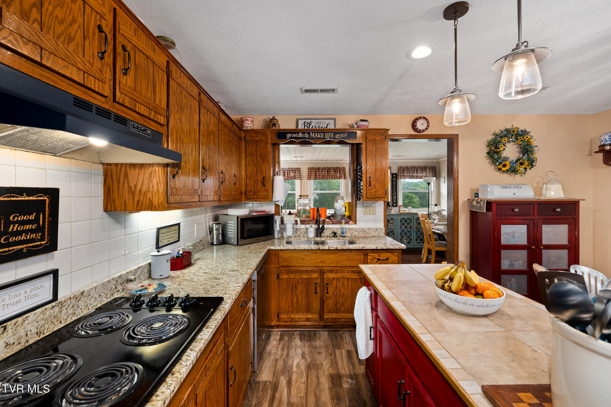 8589 Reedy Creek Road Bristol, VA 24202 - Photo 22 of 37 8589 Reedy Creek Rd (37 of 58)
