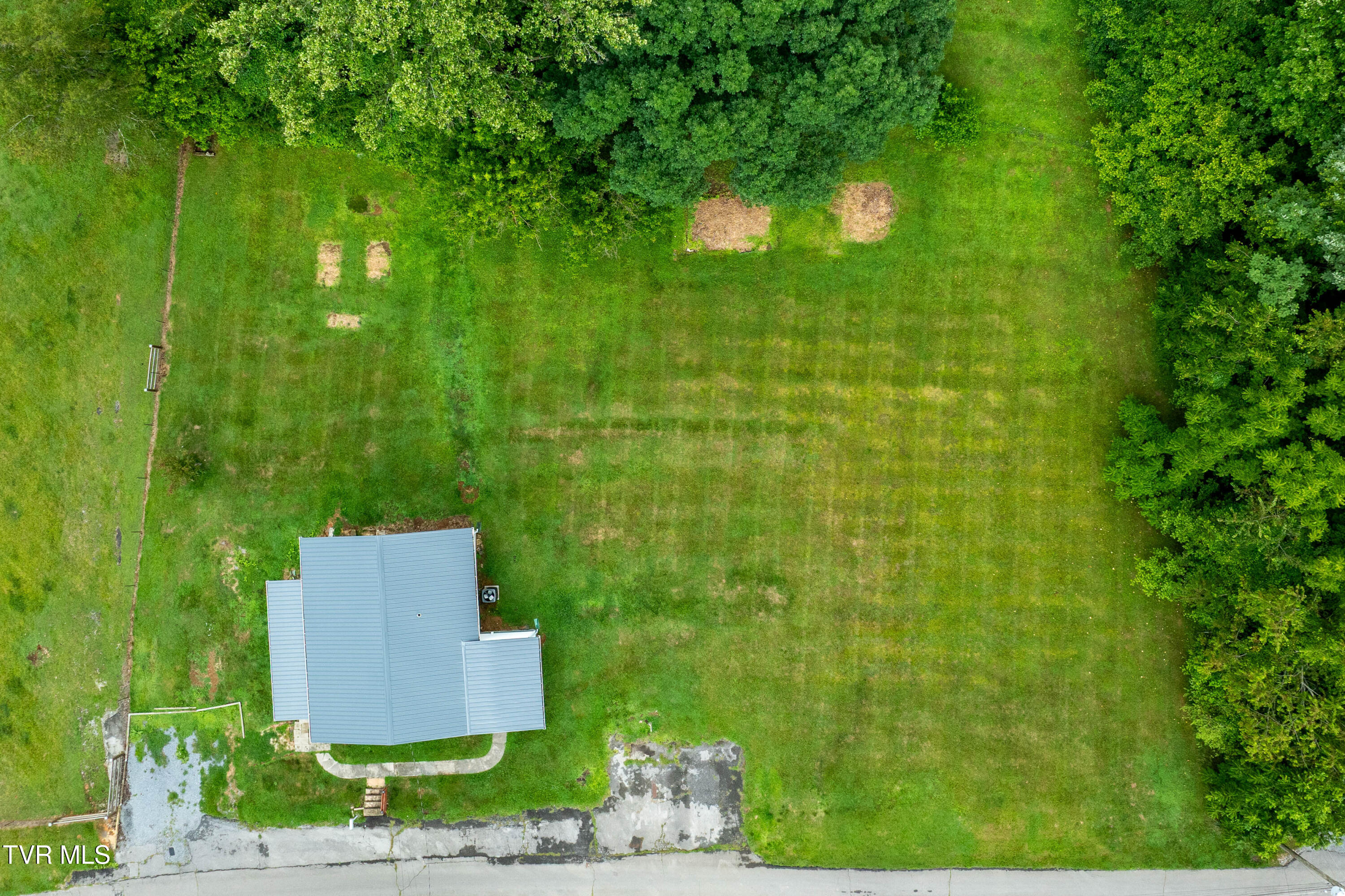 147 Fox Road Johnson City, TN 37601 - Photo 47 of 59 147 Fox road (2 of 59)