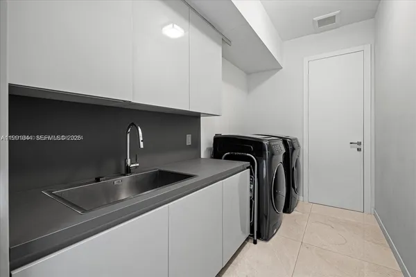 $125,000 | 3465 Meridian Avenue, Miami Beach, FL 33140