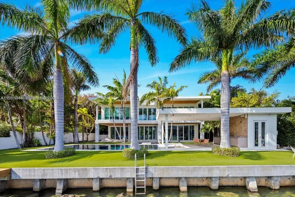 $125,000 | 3465 Meridian Avenue, Miami Beach, FL 33140