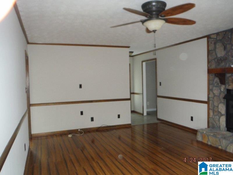 813 Nelson Road Oxford, AL 36203 - Photo 4 of 39