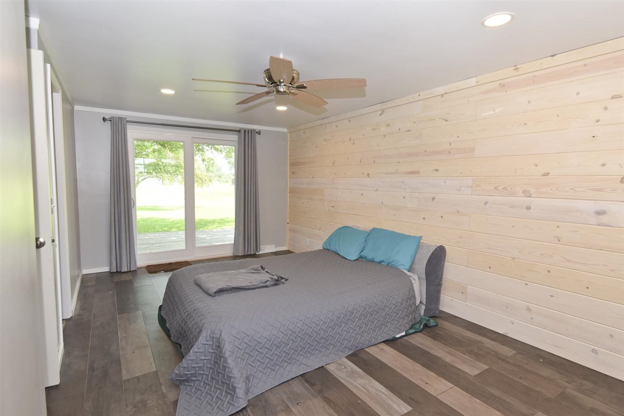 2209 South Nine Mile Road Kawkawlin, MI 48631 - Photo 22 of 27