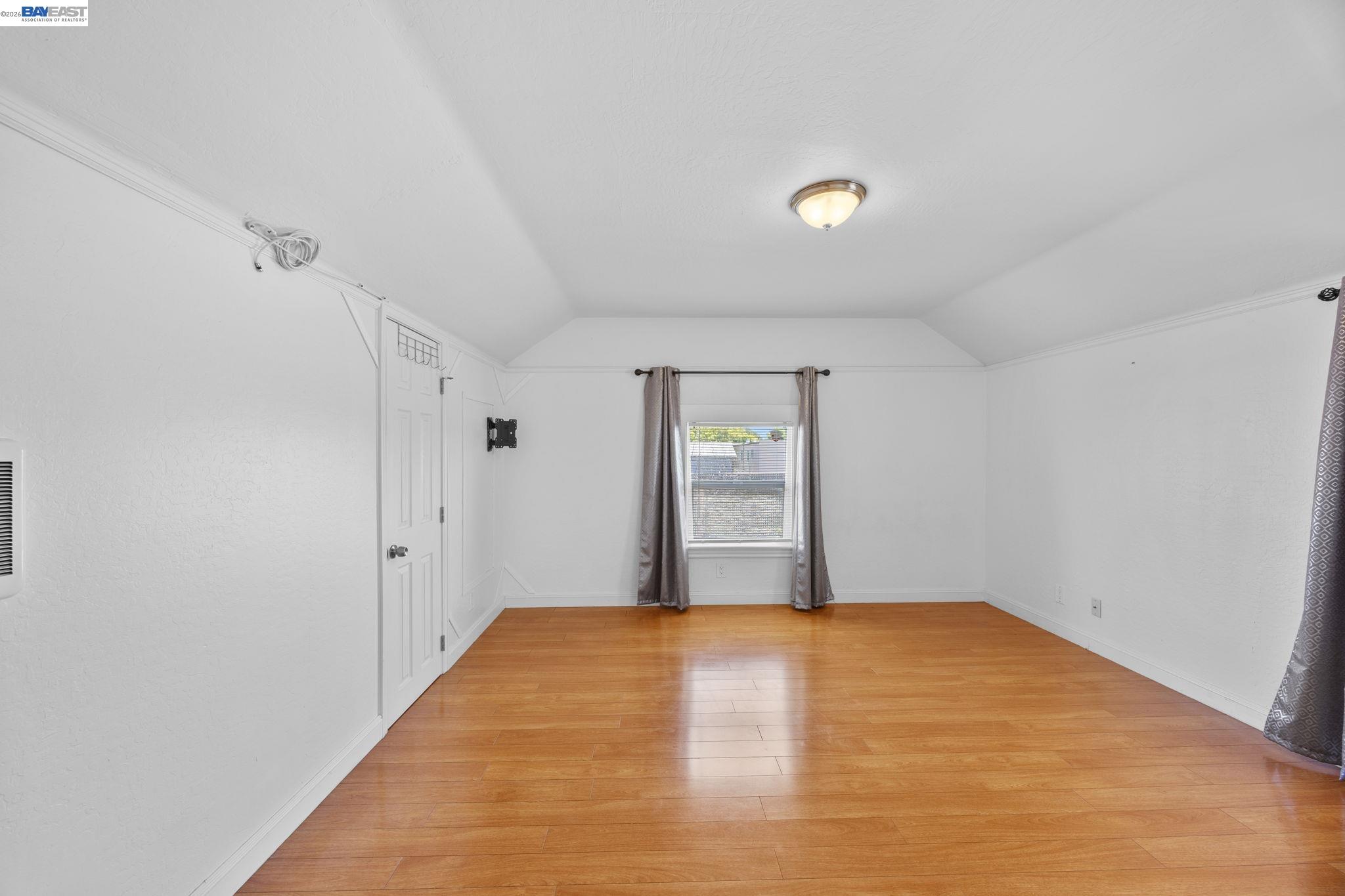 1828 Rosedale Avenue Oakland, CA 94601 - Photo 22 of 40
