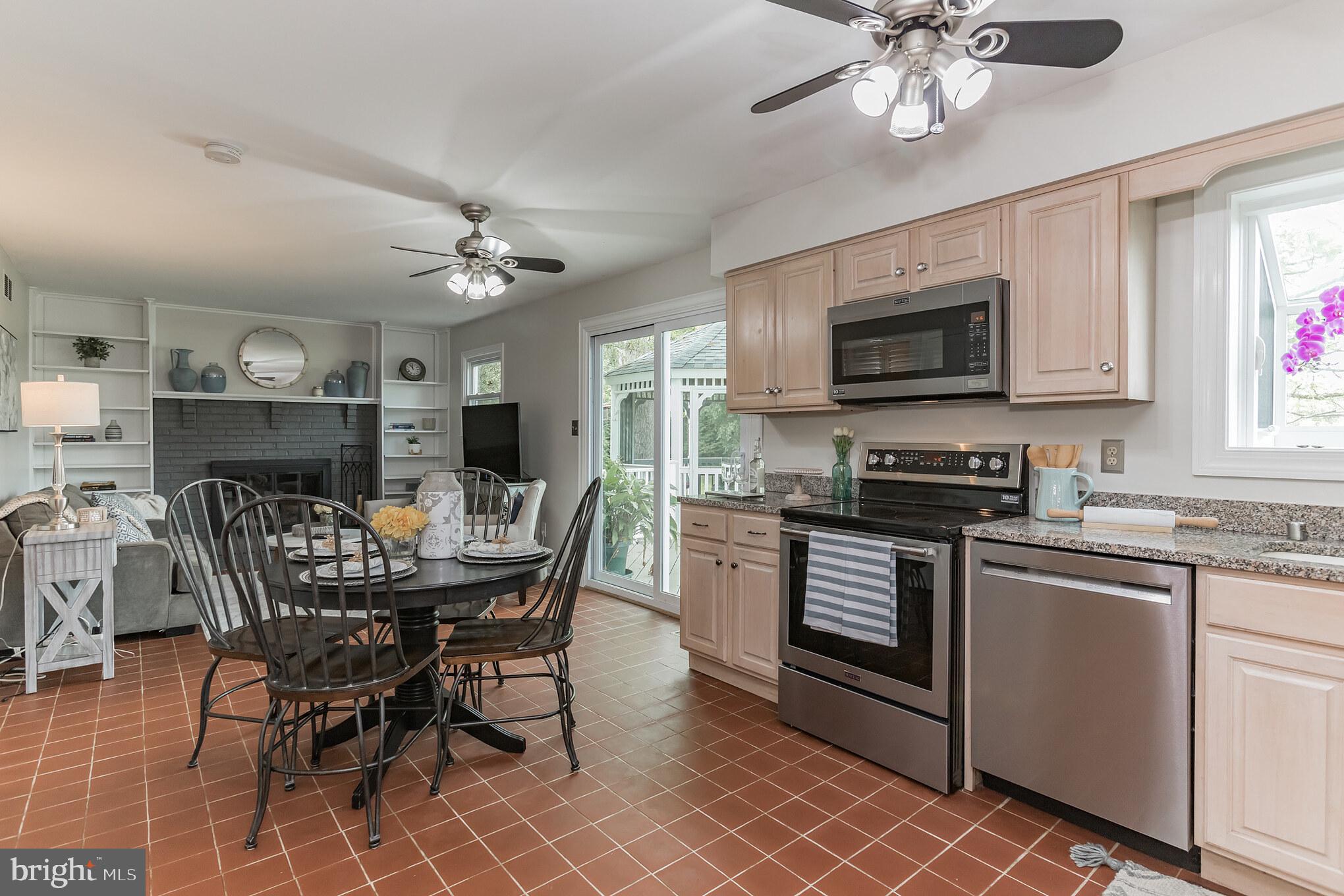 685 Gaither Road Sykesville, MD 21784 - Photo 11 of 30 Sliding doors lead to Trex deck and gazebo