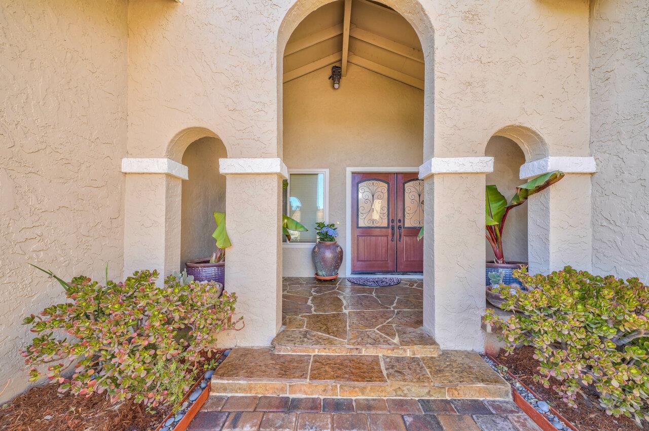 22580 Murietta Road Salinas, CA 93908 - Photo 2 of 44 Gallery Image 2