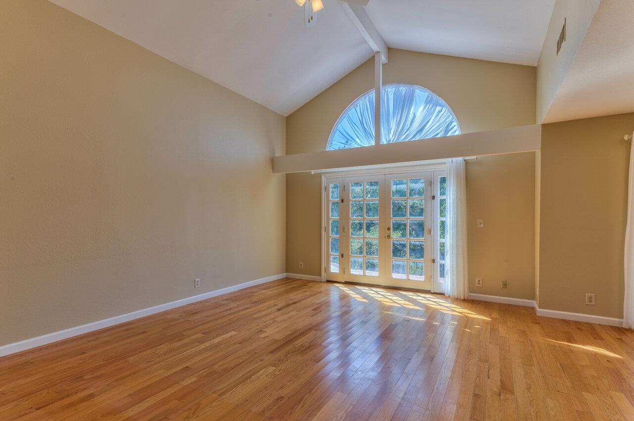 22580 Murietta Road Salinas, CA 93908 - Photo 4 of 44 Gallery Image 4