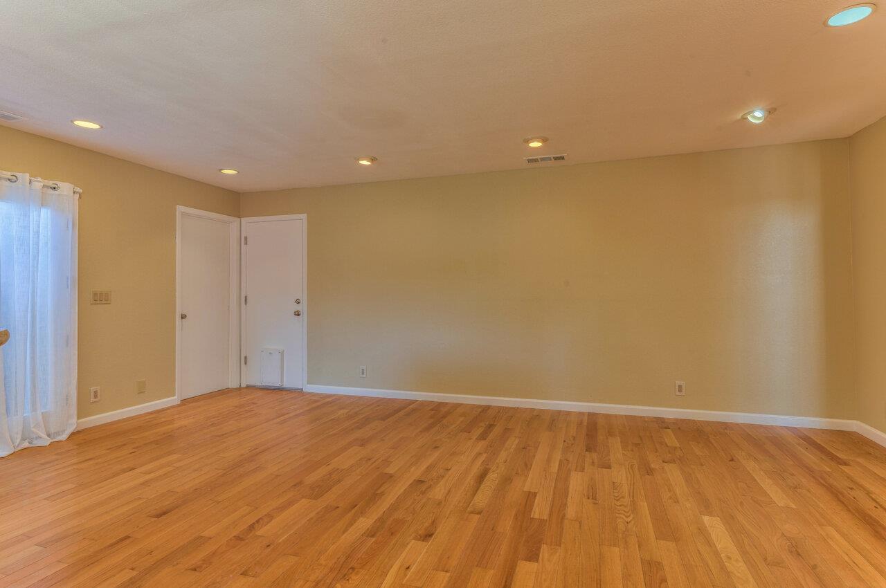 22580 Murietta Road Salinas, CA 93908 - Photo 9 of 44 Gallery Image 9