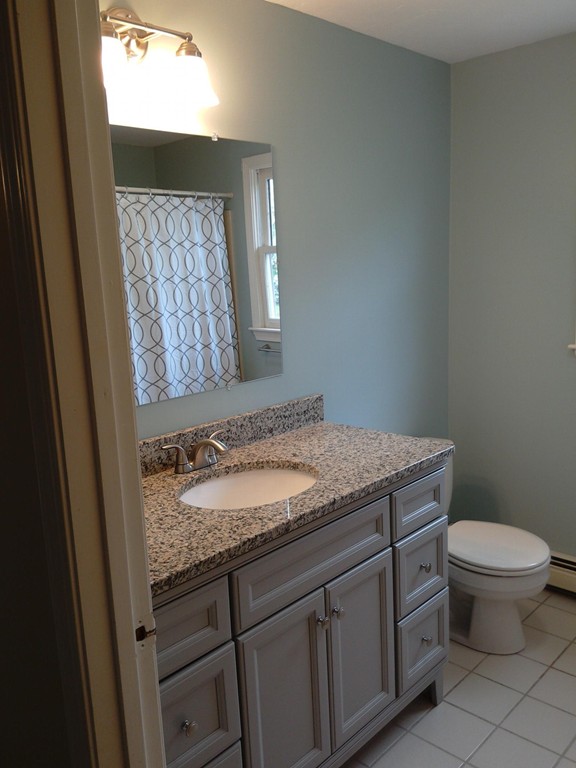 14 Stoney Weir Road Halifax, MA 02338 - Photo 8 of 12 Gallery Image 8