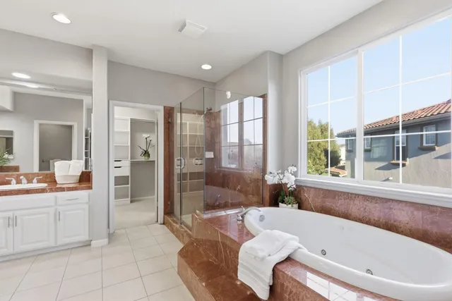 a view of steet corner