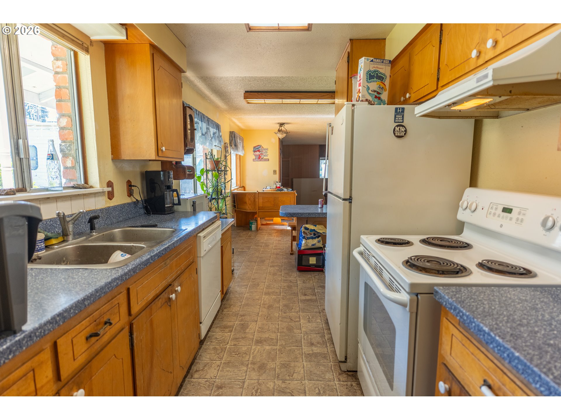 1160 Cedar Street Sweet Home, OR 97386 - Photo 15 of 38