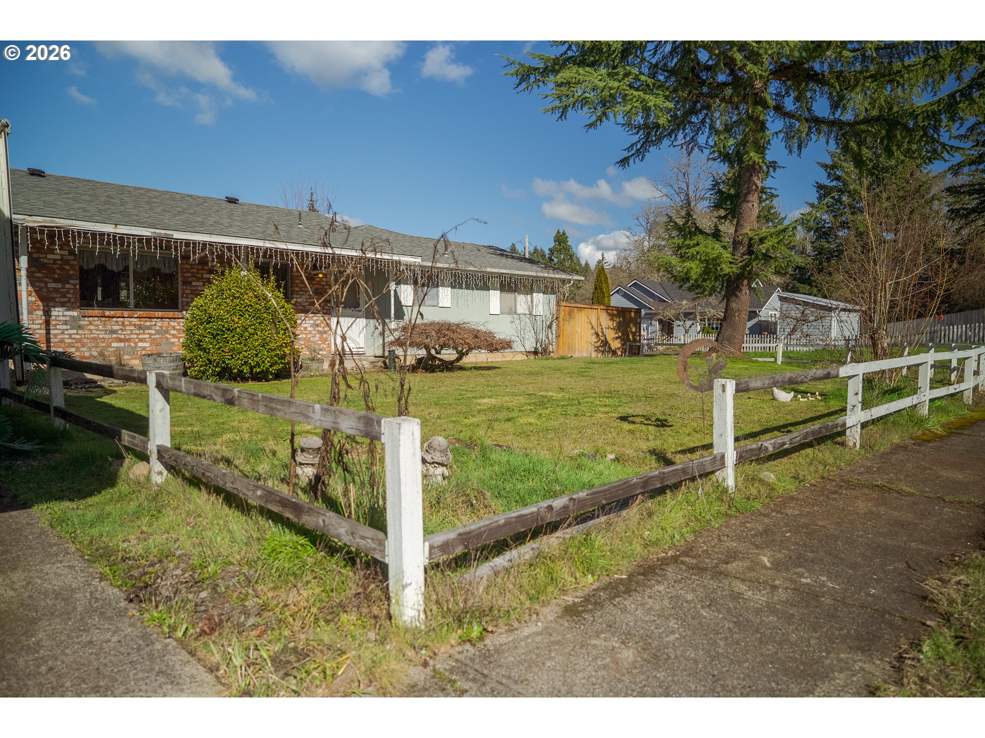 1160 Cedar Street Sweet Home, OR 97386 - Photo 6 of 38