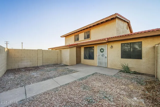 $1,700 | 9953 East Billings Street, Unit 3, Mesa, AZ 85207