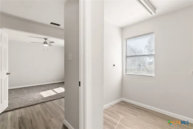 a view of livingroom with bathroom