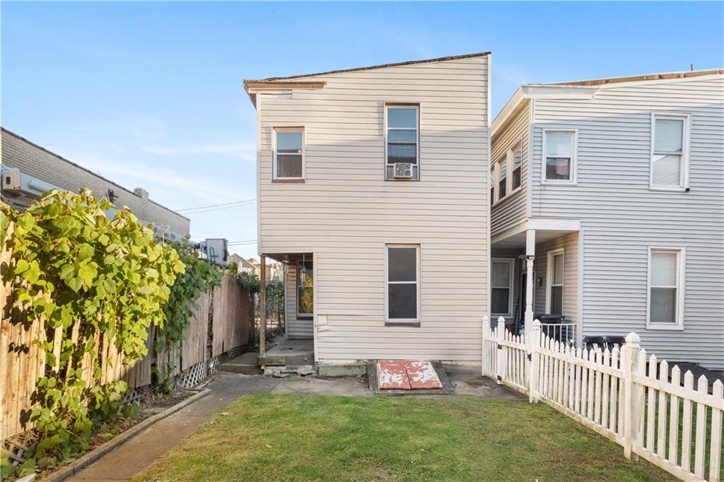 4427 Howley Street Pittsburgh, PA 15224 - Photo 22 of 34 4431 Howley