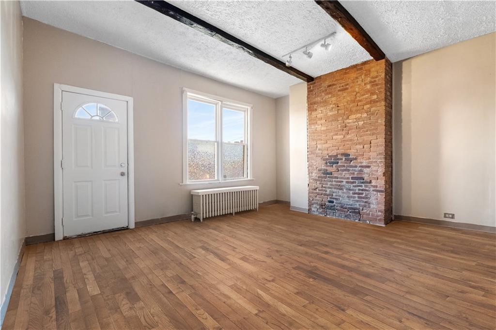 4427 Howley Street Pittsburgh, PA 15224 - Photo 23 of 34 4431 Howley