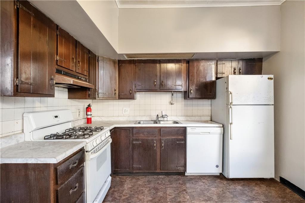 4427 Howley Street Pittsburgh, PA 15224 - Photo 24 of 34 4431 Howley