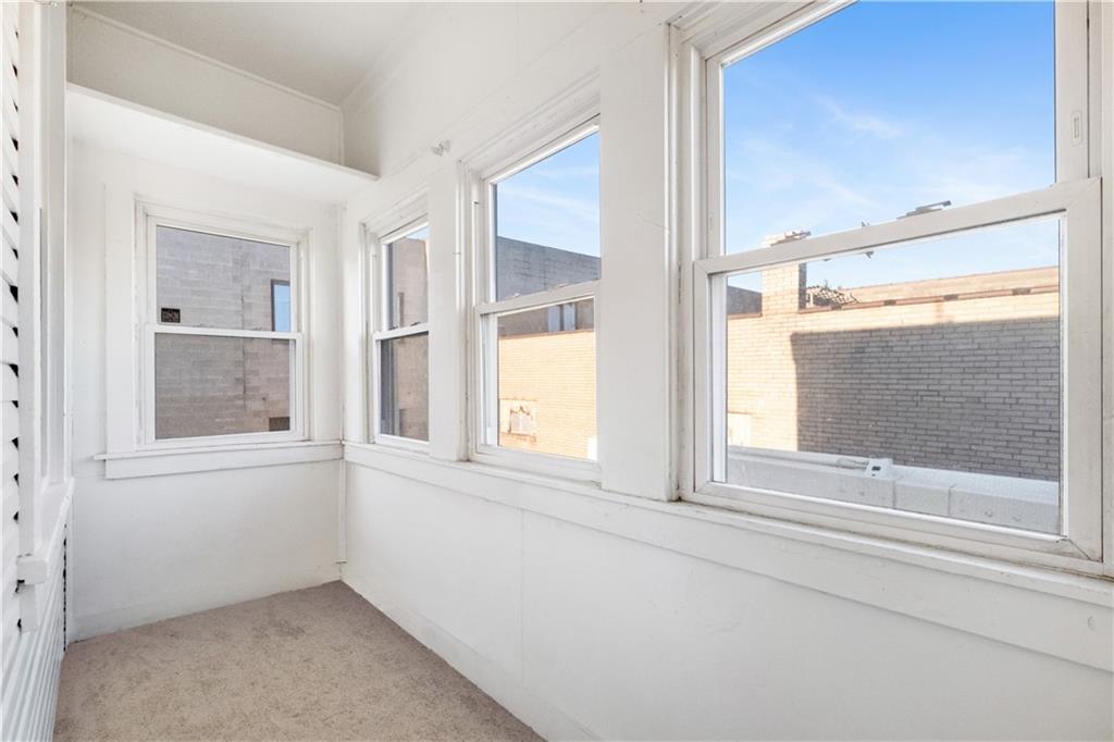 4427 Howley Street Pittsburgh, PA 15224 - Photo 27 of 34 4431 Howley