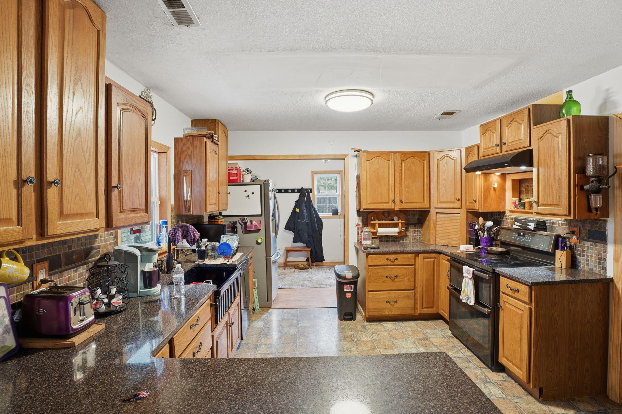 1714 Linnard Road Twin Lake, MI 49457 - Photo 6 of 28 12-web-or-mls-dsc01285 matthew zoet