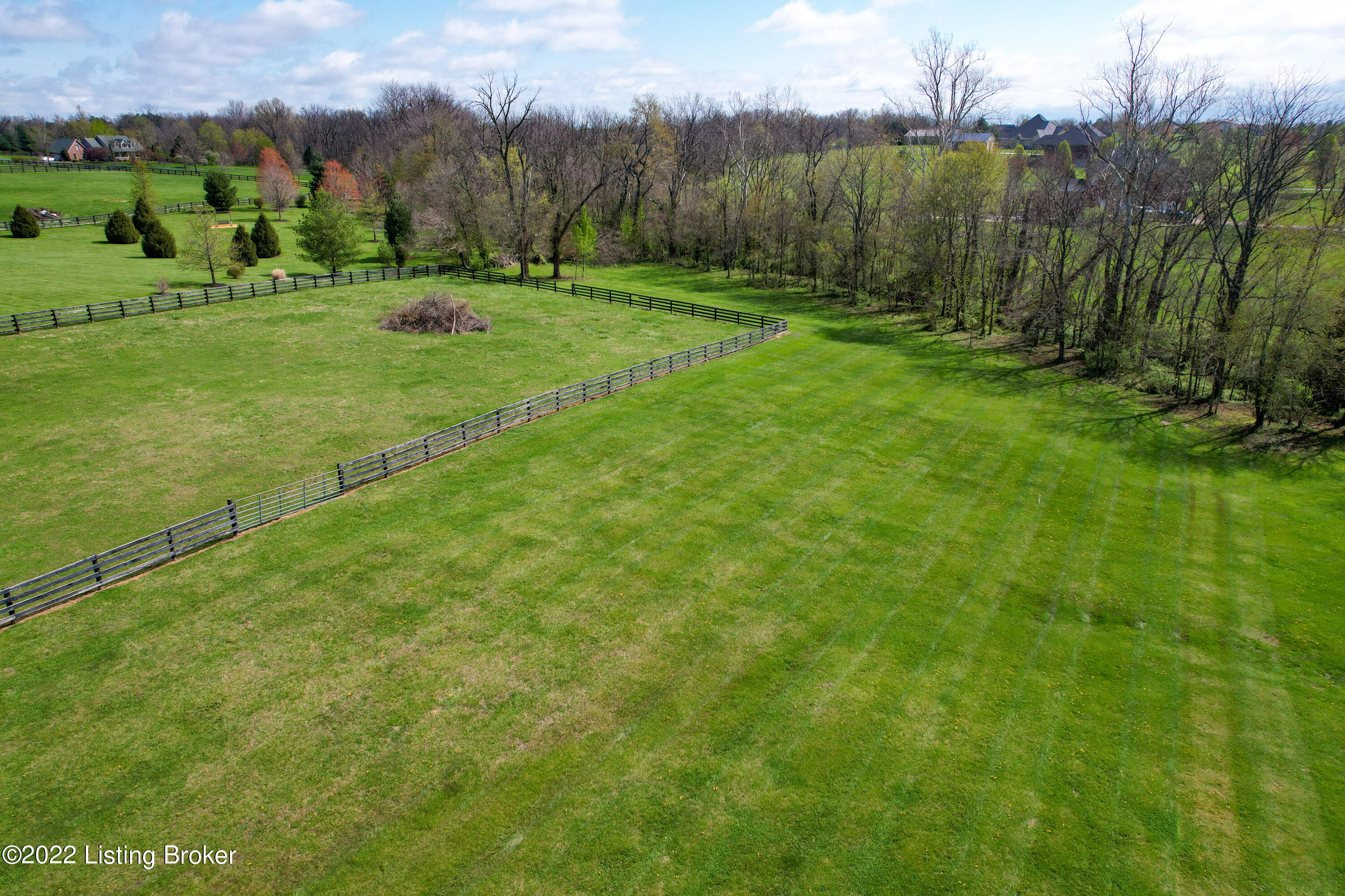 172 Abbey Ridge Bardstown, KY 40004 - Photo 7 of 9 172 Abbey Ridge-7
