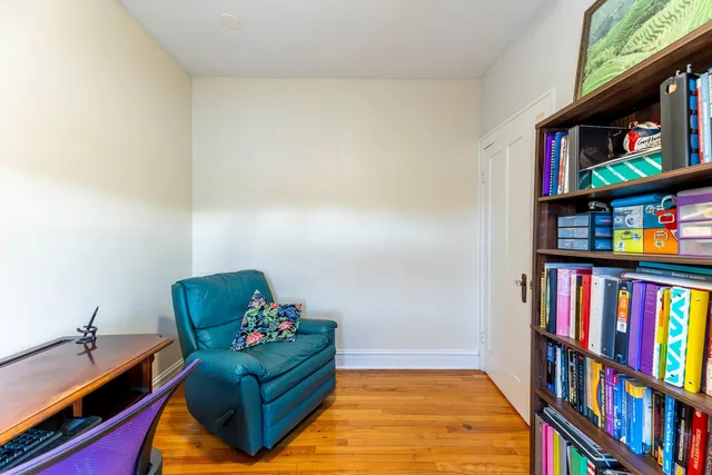 $247,000 | 819 Lake Street, Unit 3W, Oak Park, IL 60301