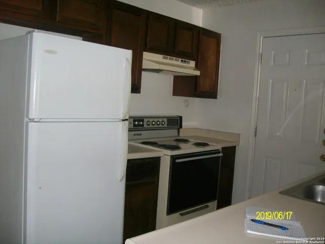 $995 | 8451 Cranberry Hill, Unit 2, San Antonio, TX 78254