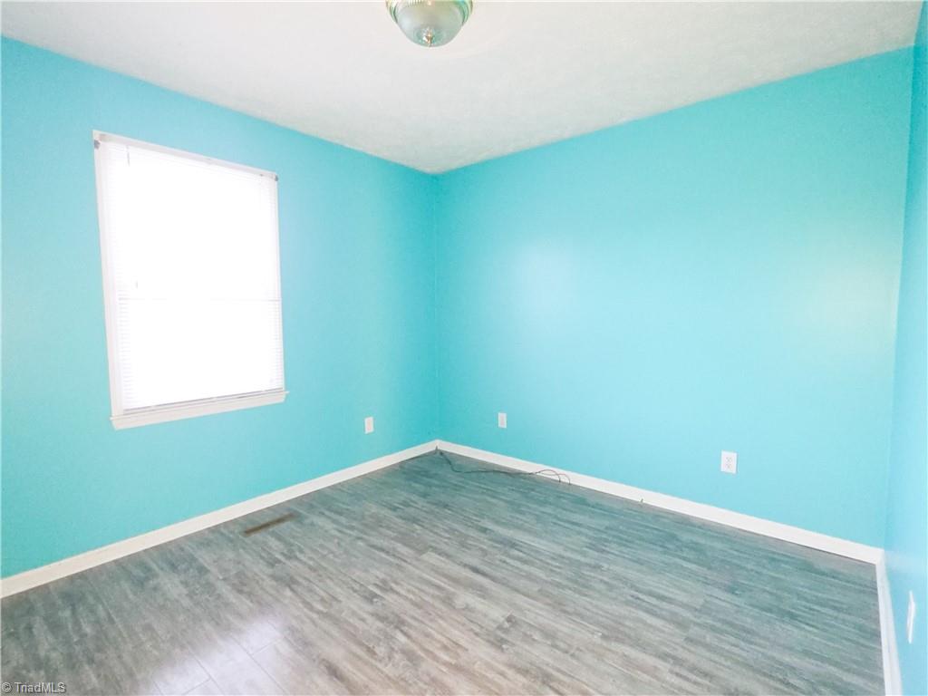 112 Oak Ridge Place Mount Airy, NC 27030 - Photo 16 of 31