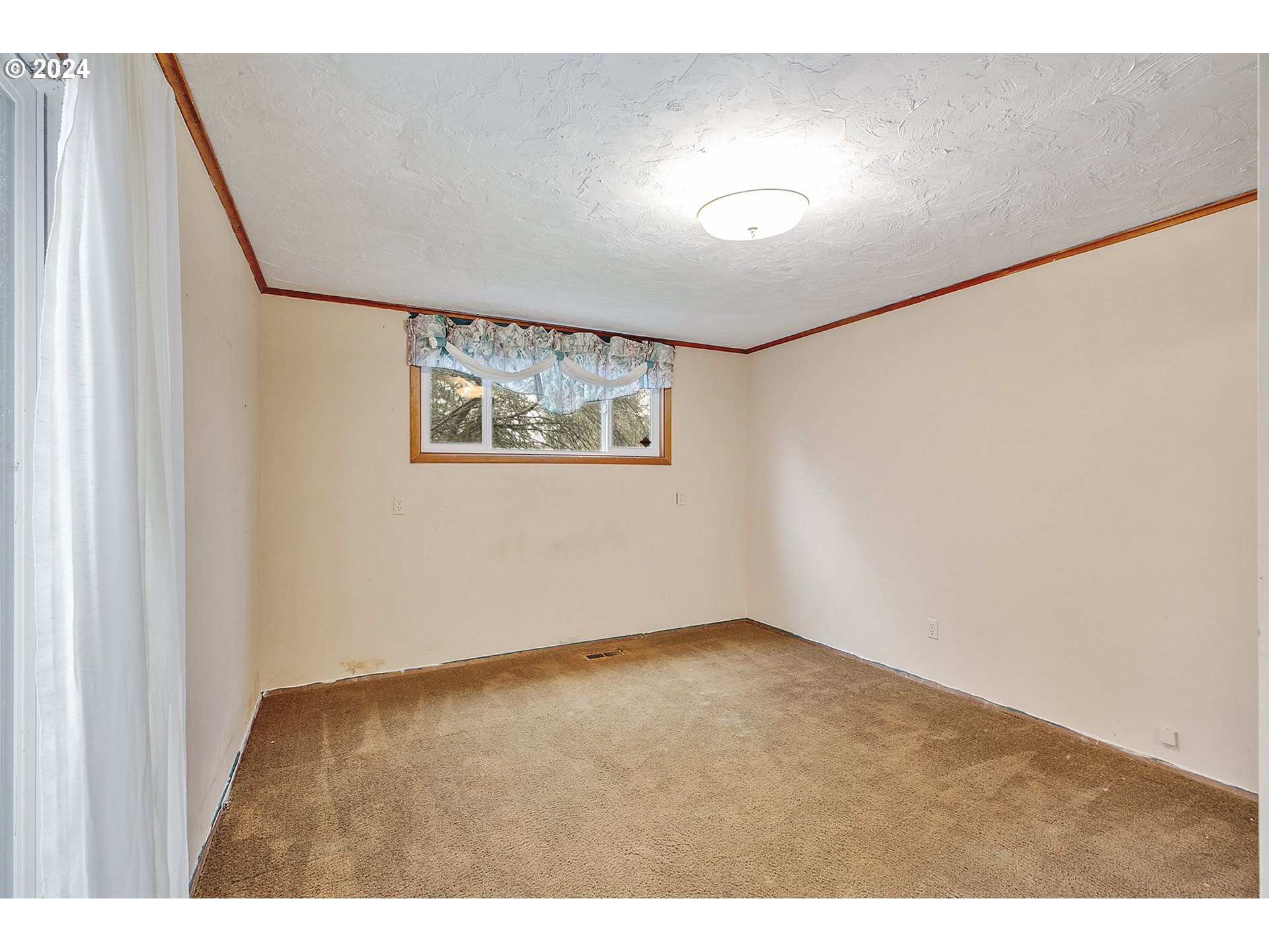 28507 South Cox Road Colton, OR 97017 - Photo 22 of 48 Bedroom