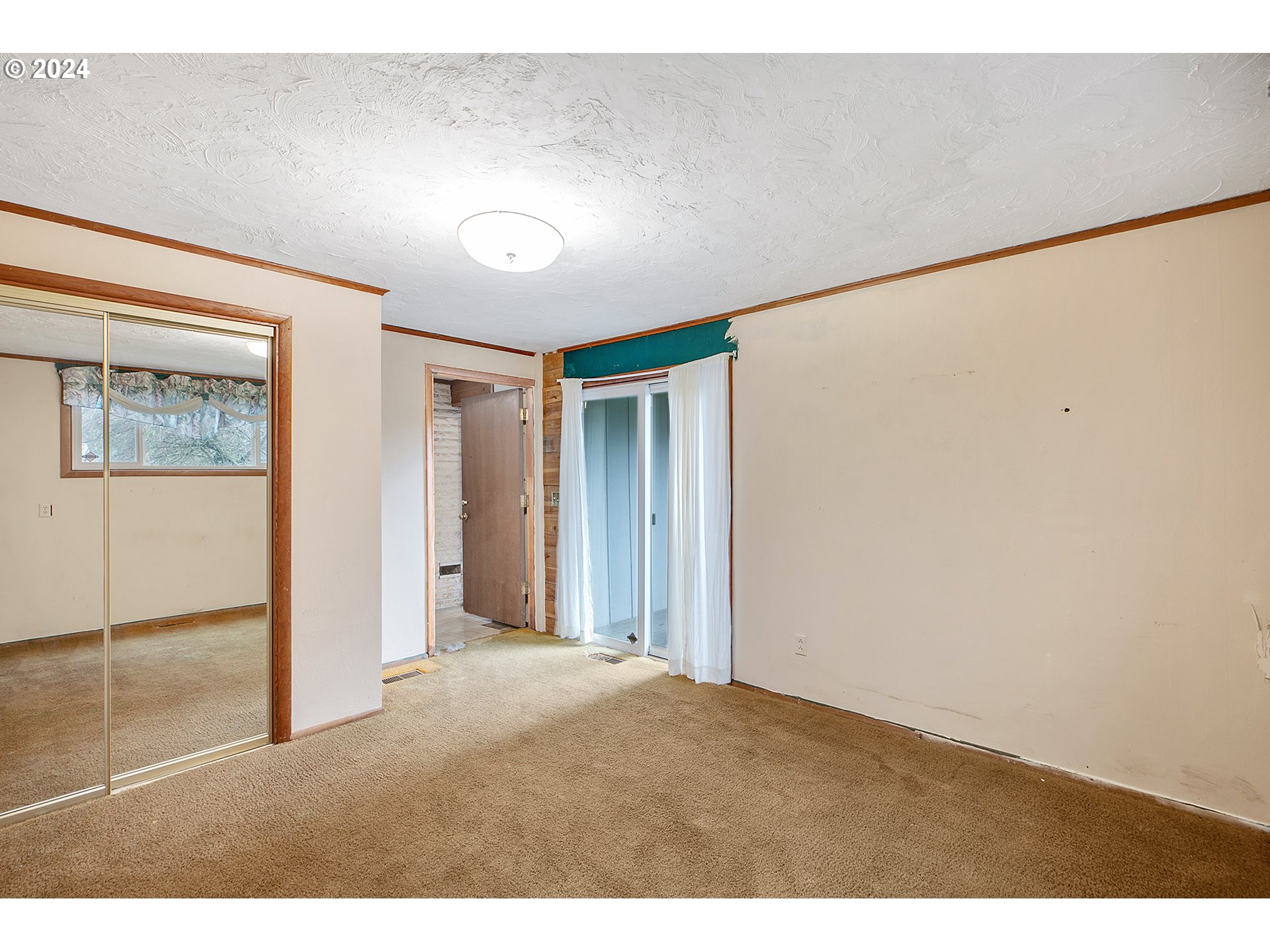 28507 South Cox Road Colton, OR 97017 - Photo 23 of 48 Bedroom