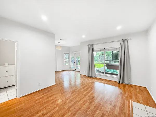 $2,550 | 15015 Northern Dancer, San Antonio, TX 78248