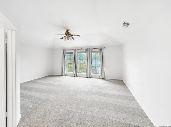 $2,550 | 15015 Northern Dancer, San Antonio, TX 78248