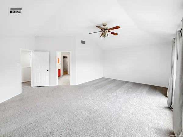 $2,550 | 15015 Northern Dancer, San Antonio, TX 78248